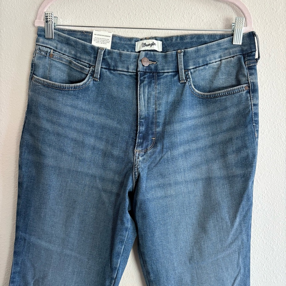 Wrangler Women's High-Rise Dark Blue Flare Jeans - Picture 5 of 7